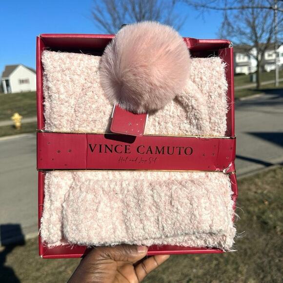 Vince Camuto Faux Fur Hat And Loop Winter Set Color Blush - Picture 4 of 11